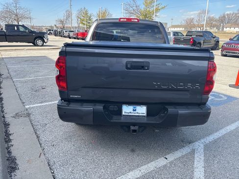 Used 2014 Toyota Tundra Limited w/ Limited Premium Package image 20