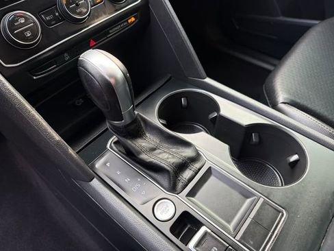 Used 2019 Volkswagen Atlas SE image 26