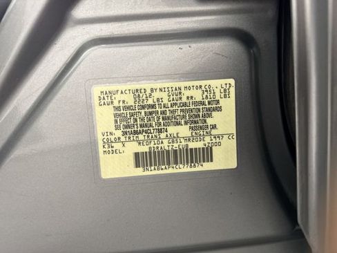 Used 2012 Nissan Sentra 2.0 S image 32