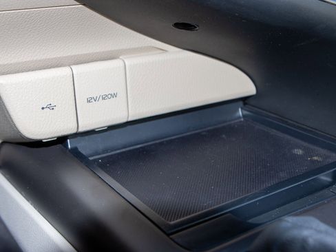 Used 2023 Toyota Camry LE image 23