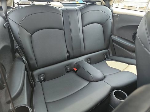 Used 2019 MINI Cooper S FWD image 11