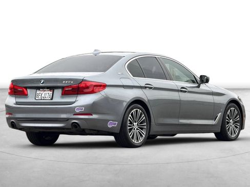 Used 2018 BMW 530e w/ Premium Package 2 image 6