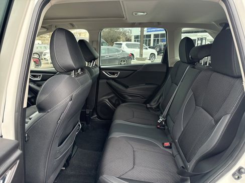 Used 2023 Subaru Forester Premium image 24