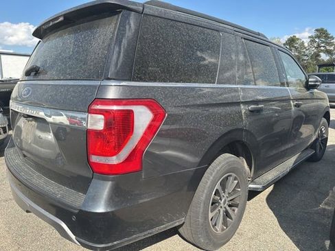 Used 2018 Ford Expedition XLT w/ Equipment Group 202A image 6