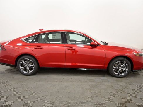 New 2025 Honda Accord EX-L image 8