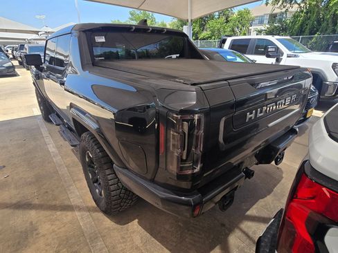 Used 2025 GMC Hummer EV 3X w/ Extreme Off-Road Package AWD/4WD image 5