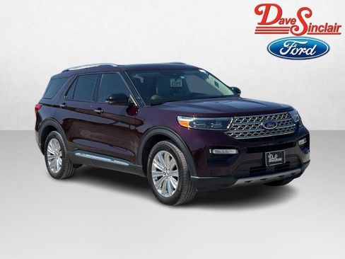 Used 2023 Ford Explorer Limited w/ Limited Technology Package RWD image 4