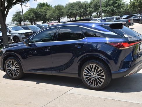 Used 2023 Lexus RX 350 FWD w/ Cold Area Package image 11