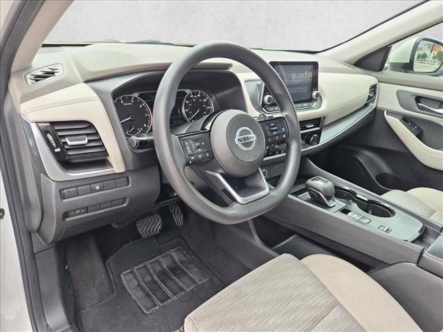 Used 2021 Nissan Rogue SV FWD image 9
