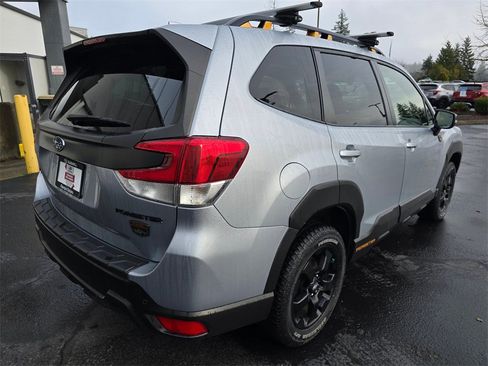 Used 2022 Subaru Forester Wilderness w/ Wilderness Package image 4