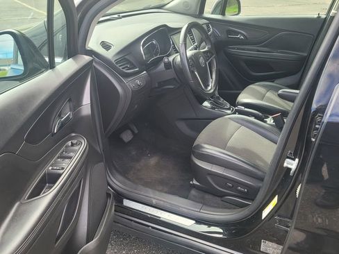 Used 2019 Buick Encore Preferred image 18