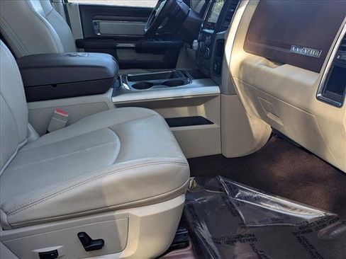 Used 2018 RAM 1500 Laramie w/ Convenience Group image 20