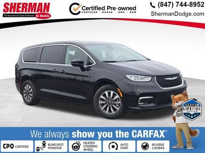 Certified 2024 Chrysler Pacifica Select