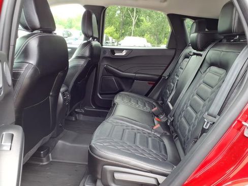Certified 2023 Ford Escape Platinum w/ Premium Technology Package AWD/4WD image 9