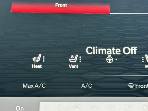 Used 2023 Dodge Durango GT image 14