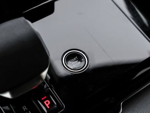 New 2026 Land Rover Range Rover Sport Dynamic SE AWD/4WD image 24