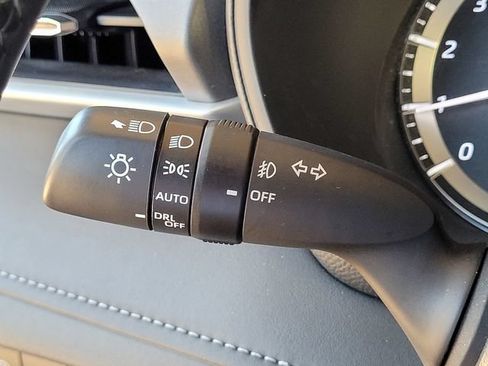 Certified 2024 Toyota Highlander LE AWD/4WD image 32