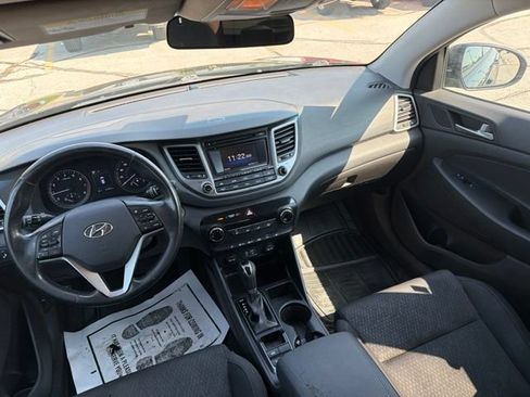 Used 2017 Hyundai Tucson Sport FWD image 18