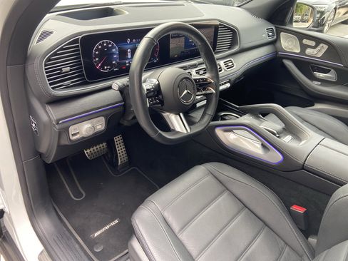 Certified 2025 Mercedes-Benz GLS 580 4MATIC image 21
