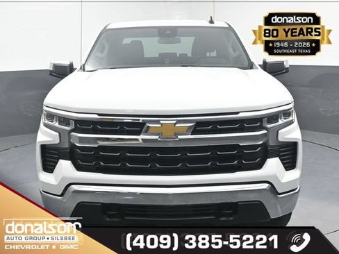 Used 2025 Chevrolet Silverado 1500 LT AWD/4WD image 3