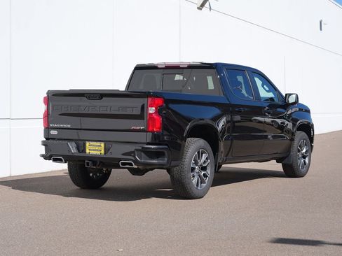 Used 2023 Chevrolet Silverado 1500 RST image 3