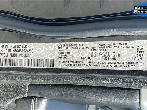 Used 2024 Jeep Grand Cherokee L Limited image 13