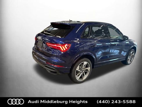 New 2025 Audi Q3 2.0T Premium image 7
