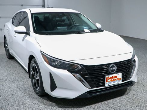 Used 2024 Nissan Sentra SV w/ Trunk Package FWD image 5
