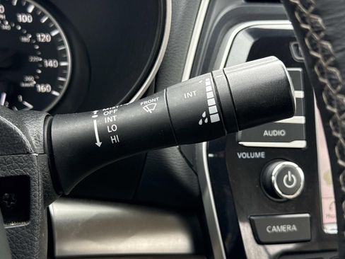 Used 2023 Nissan Maxima SV w/ Floor Mat Group image 16