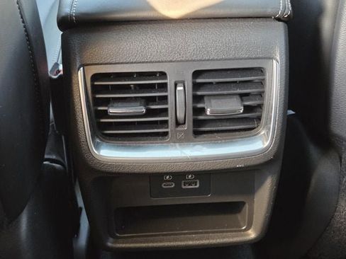 Used 2023 INFINITI QX55 Essential image 11