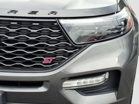 Used 2020 Ford Explorer ST w/ ST High-Performance Pack AWD/4WD image 10
