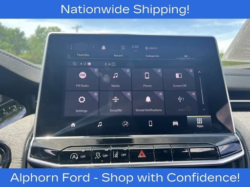 Used 2024 Jeep Compass Latitude AWD/4WD image 18