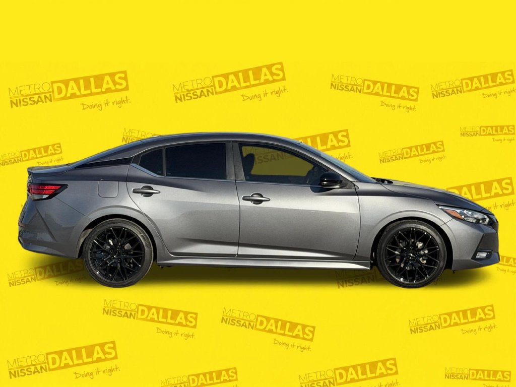Used 2022 Nissan Sentra SR FWD image 4