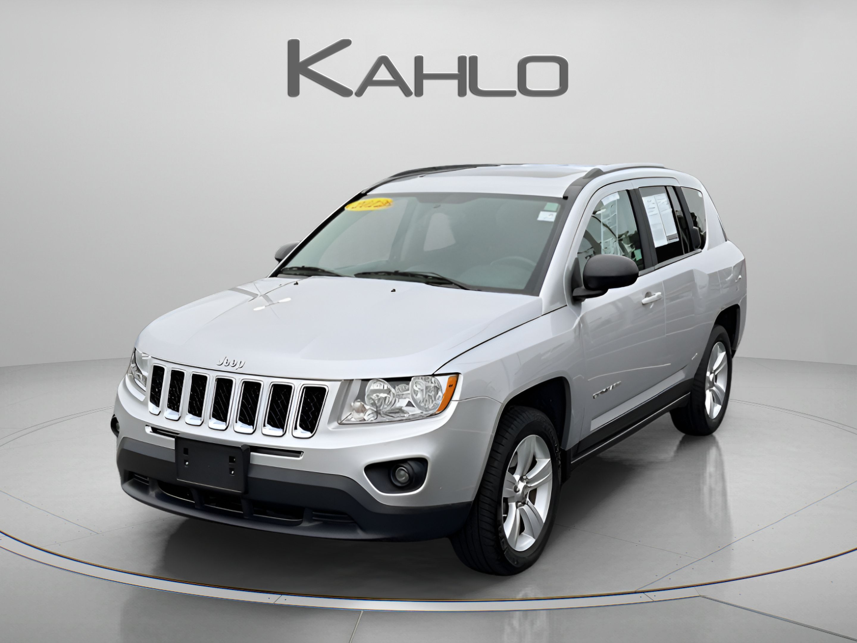 Used 2012 Jeep Compass Latitude w/ Sun/Sound Group FWD image 1