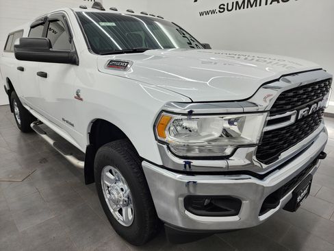 Used 2022 RAM 2500 Big Horn w/ Cold Weather Group image 2