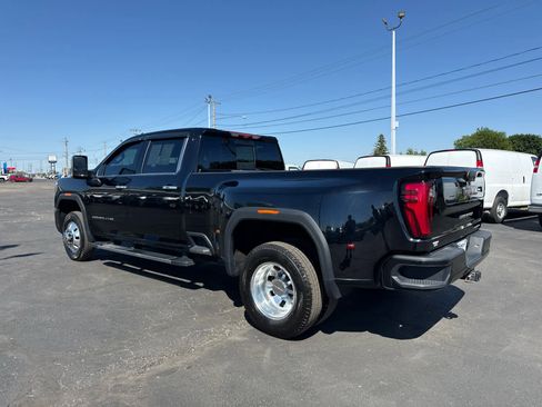 Certified 2025 GMC Sierra 3500 Denali w/ Denali Reserve Package AWD/4WD image 3