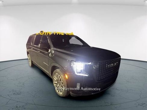 Used 2024 GMC Yukon XL Denali Ultimate image 1