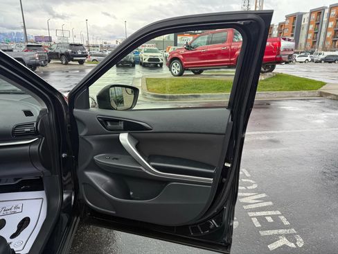 Used 2022 Mitsubishi Eclipse Cross ES image 31