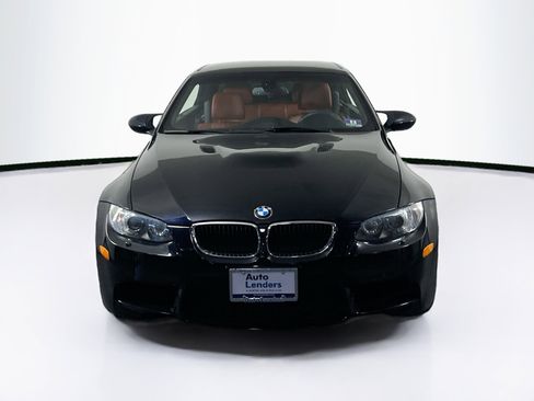 Used 2013 BMW M3 image 2