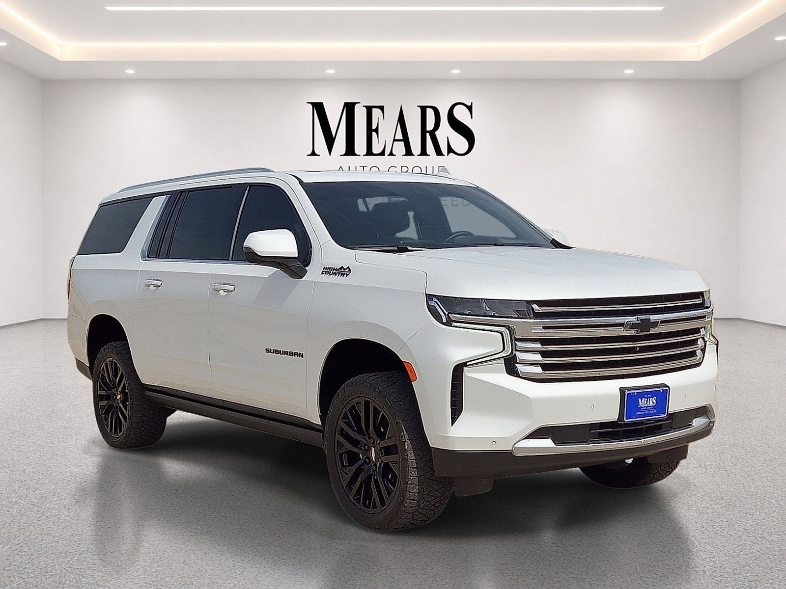 Used 2023 Chevrolet Suburban High Country AWD/4WD image 7