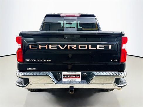 Used 2019 Chevrolet Silverado 1500 LTZ w/ LTZ Plus Package image 6