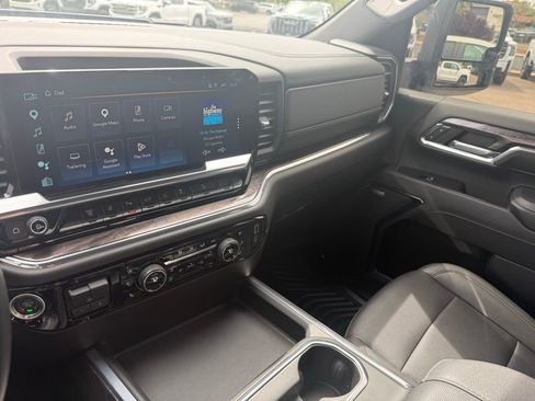 Used 2024 Chevrolet Silverado 2500 LTZ w/ LTZ Plus Package image 13