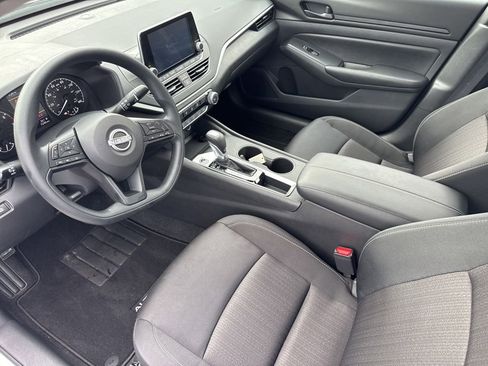 Certified 2025 Nissan Altima 2.5 S image 10