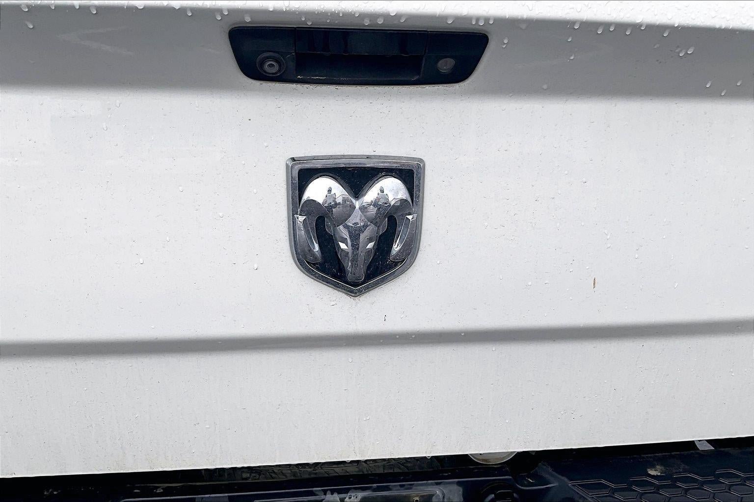 Used 2018 RAM 2500 Laramie AWD/4WD image 6
