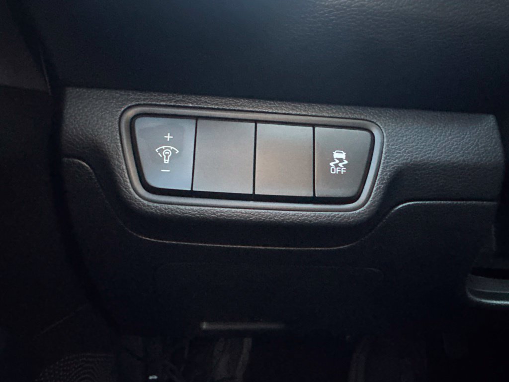Used 2023 Kia Forte LXS FWD image 24