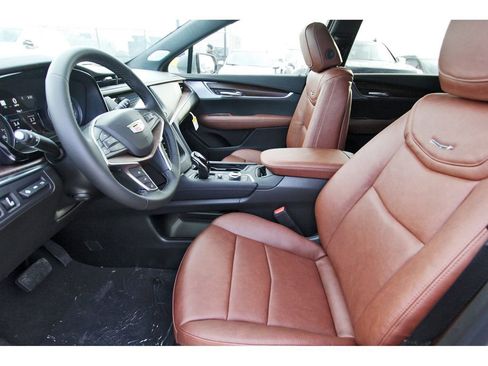 New 2026 Cadillac XT5 Premium Luxury w/ Driver Assist Package image 6