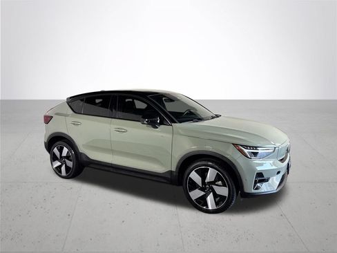 Used 2022 Volvo C40 P8 Recharge Ultimate AWD/4WD image 4