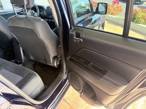 Used 2015 Jeep Patriot Sport w/ Power Value Group image 14