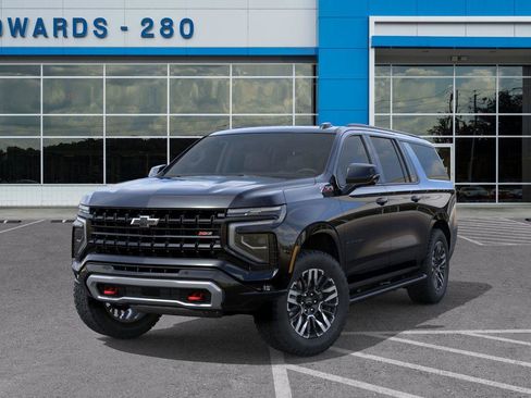 New 2026 Chevrolet Suburban Z71 w/ Comfort Package image 6