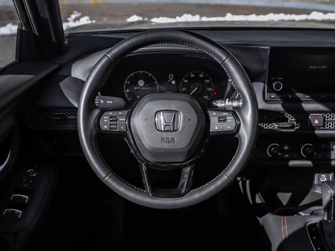 Used 2023 Honda HR-V Sport image 27